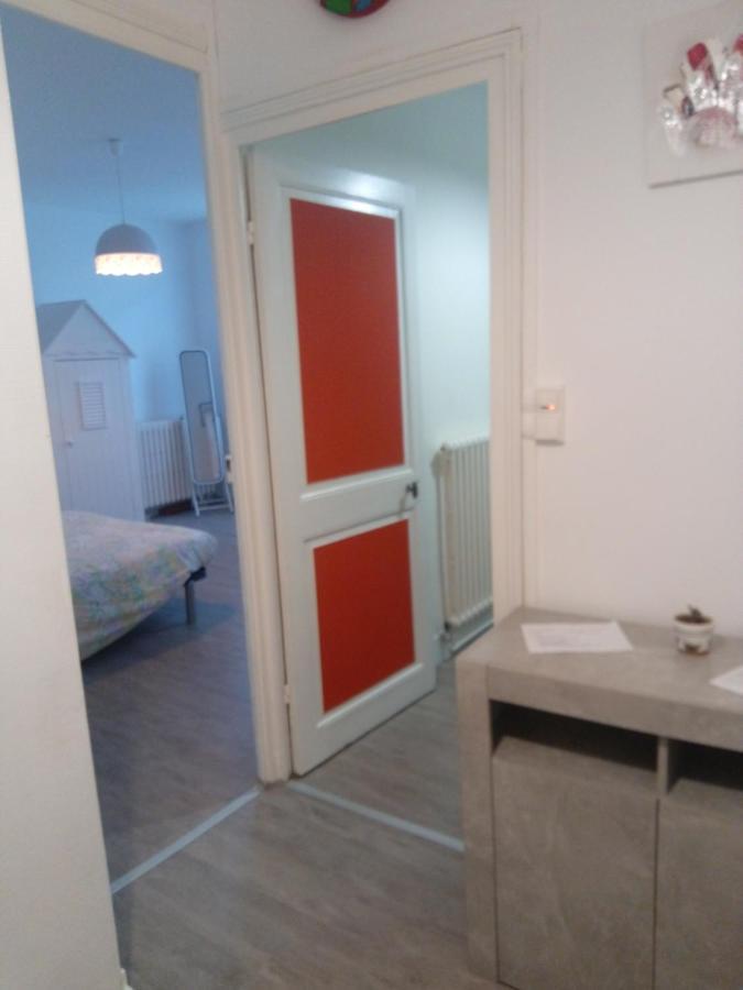 Vieux-Cognac, Chambre Avec Sa Salle De Bain Privative Ngoại thất bức ảnh